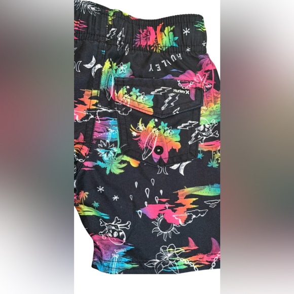 Hurley Toddler Boys Rainbow Tropical Print Swim Trunks - Picture 5 of 5